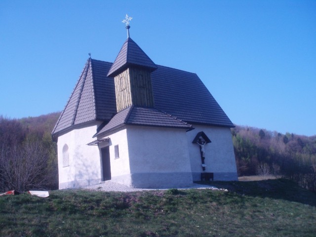 Cerkev Svetega Miklavža na Boču.