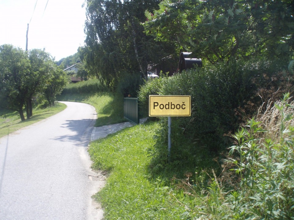 Podboč je moje najbolj pogosto in najbližje izhodišče za Boč & Plešivec in seveda danes za