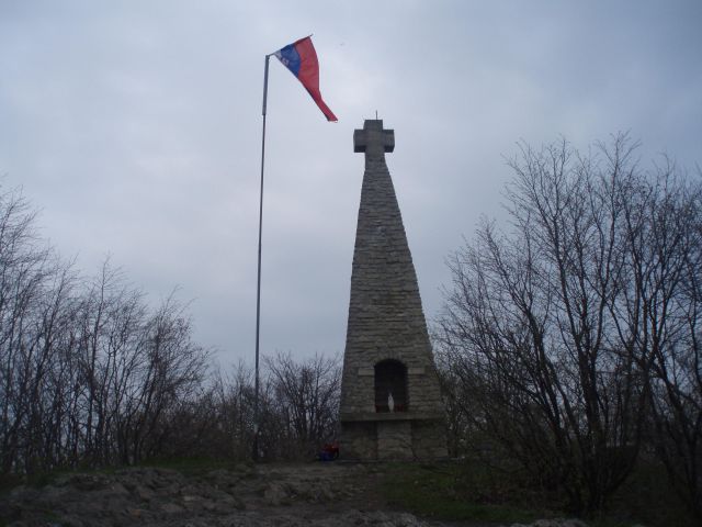 Boč-Macelj (k izviru Sotle) 25.04.2010 - foto