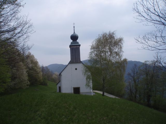 Boč-Macelj (k izviru Sotle) 25.04.2010 - foto