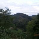 ...še pogled na sosednjo, nekoliko višjo Ljubično goro...