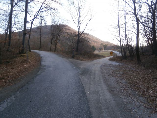 Boč/po cesti, 23.12.2013 - foto