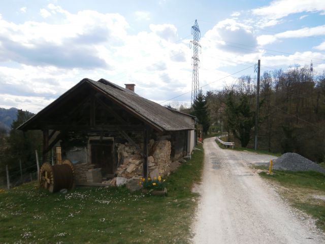Celjsko hribovje nad Štorami in Celjem - foto