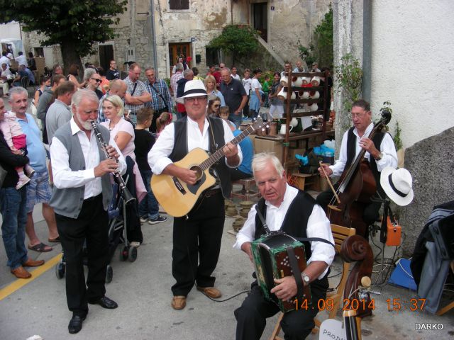 SUBOTINA POHOD BUZET-ŠKRBINA - foto