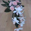 kvačkan poročni šopek-crocheted flowers