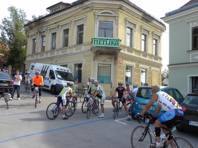 1. Kolesarski vzpon Metlika-Krašnji vrh 3 - foto