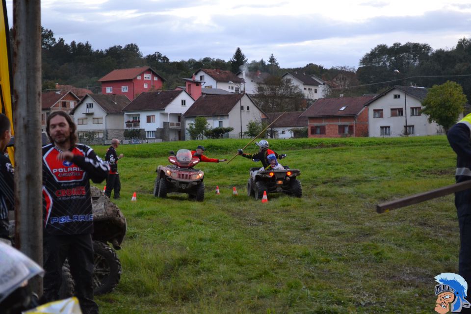 Topusko croline - foto povečava