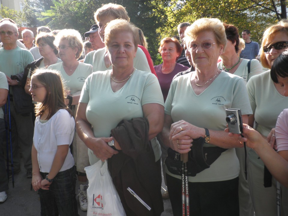 RUSKI VELEPOSLANIK NA RUSKI STEZI - foto povečava