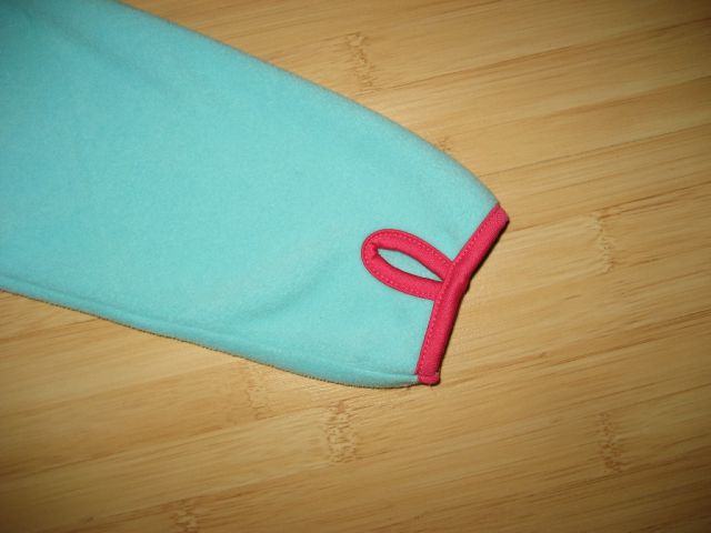 Flis, jopica, nenošen!, H&M št. 110-116, turkizen z malo modre in roza, 6 eur
