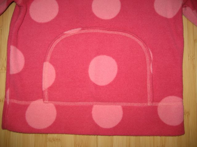 Flis, pulover Next št. 104, 3 eur, rez. pecorella