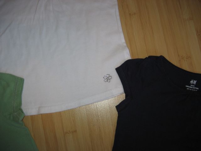 Majčka Next št. 110, 2 eur