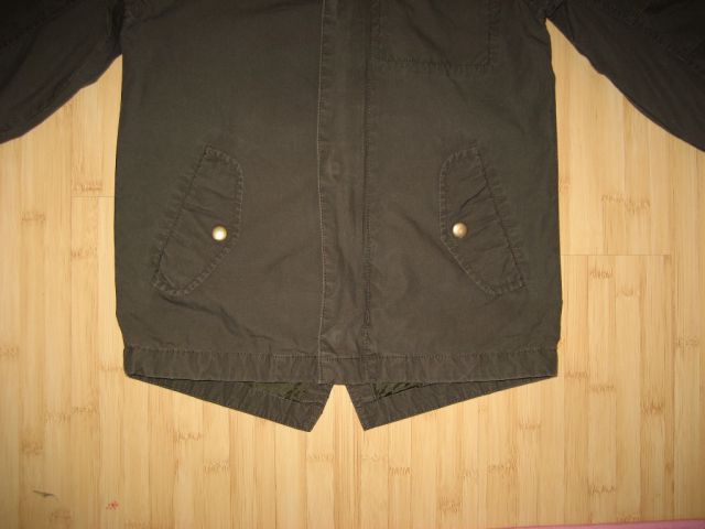 Marks&Spencer, 6-7 let, prehodna jakna, temno vojaško zelena, 5 eur