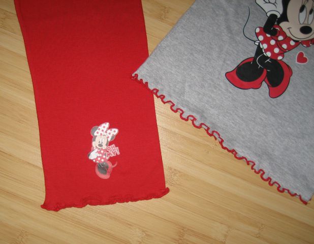 Pižama Disney, št. 2-3 in 3-4, NOVA Z ETIKETO, 13 eur