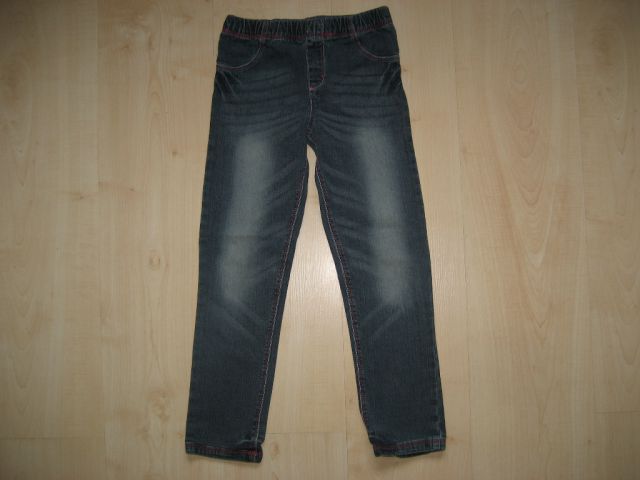 Kavbojke Denim, jeans hlače, kot pajkice , št. 116-122, 4 eur