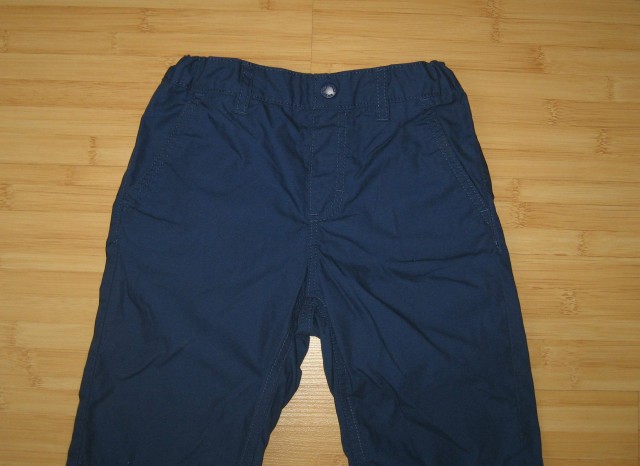 Kratke hlače c&a 128, nastavljiva elatika v pasu, nenošene, 4 eur