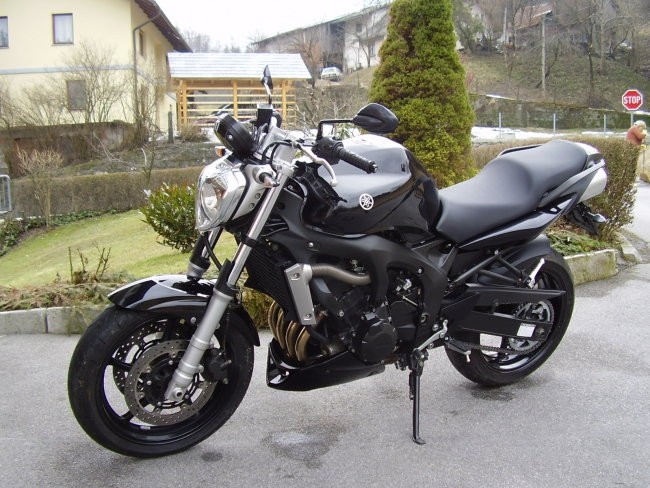 BlackArrow - foto povečava