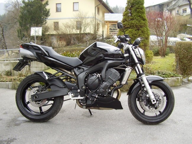 BlackArrow - foto povečava