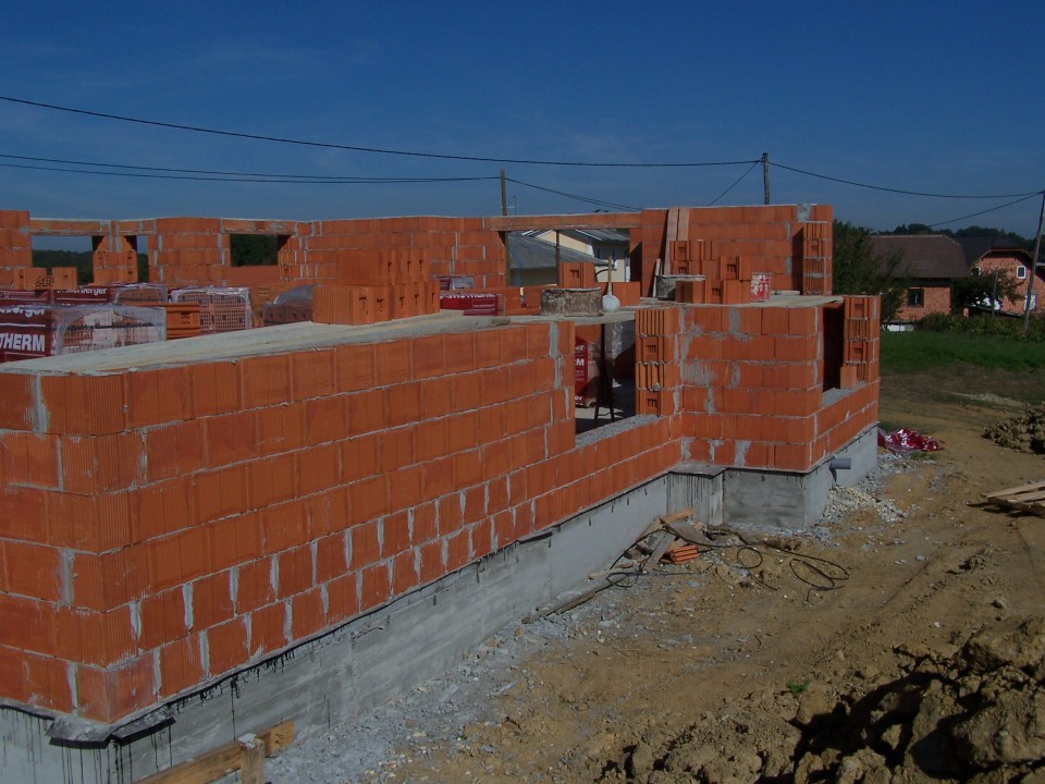Slike hiša gradnja jurcsuza - foto povečava