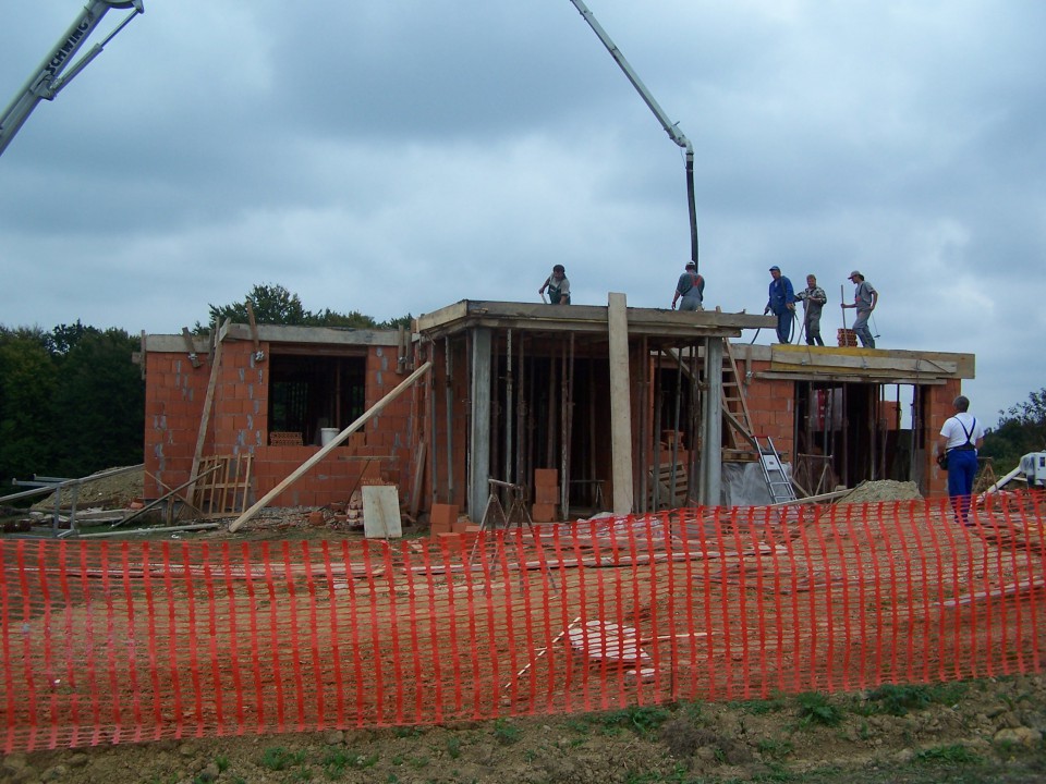 Slike hiša gradnja jurcsuza - foto povečava