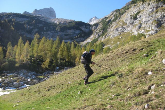 Mišeljska dolina + Na Nizkem 15.10.11 - foto