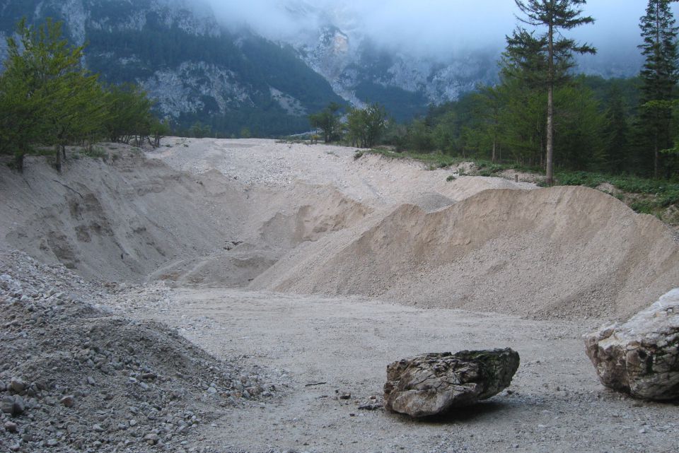 Ledine - V. Baba  12.08.2012 - foto povečava