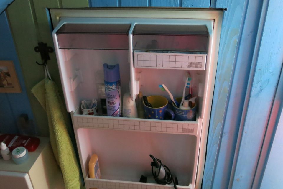 koliko hladilnikov rabiš za eno stanovanje ?