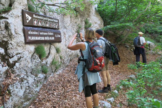 Stinica - s. velebit, 9.6.2014 - foto