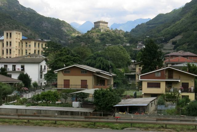 AOSTA + grad Fenis, 6.7.2014 - foto