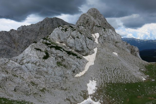 Vermer s činklmanom, zadaj tosc