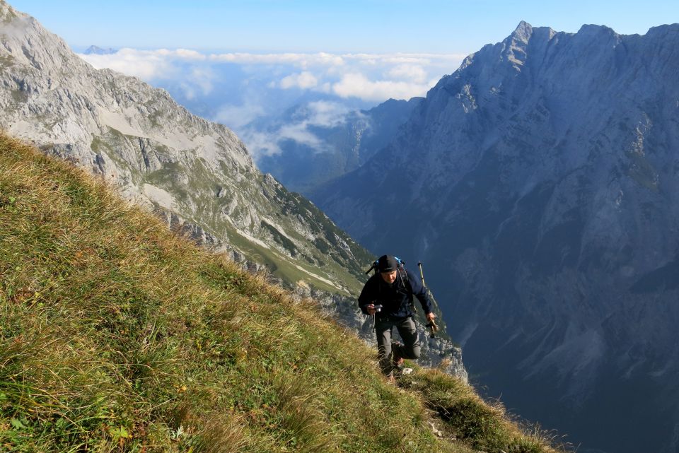 Bovški Gamsovec čez Luknjo,  24.09.2014 - foto povečava