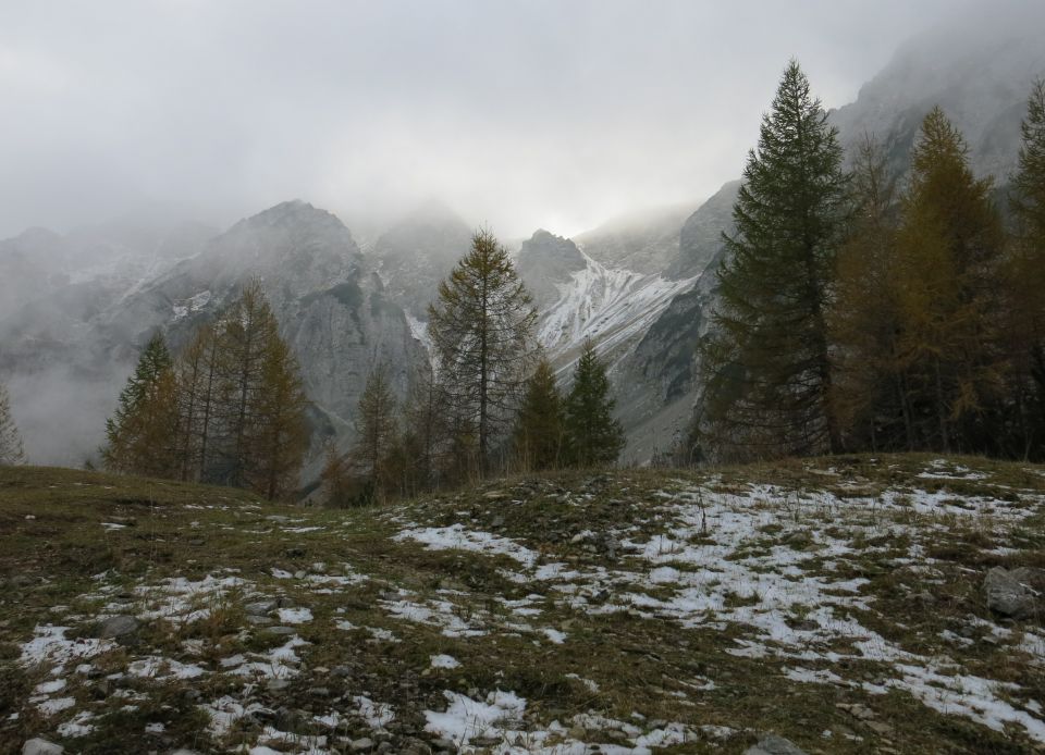 Srednji vrh nad Zelenico 18.10.15 - foto povečava