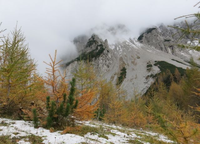 Srednji vrh nad Zelenico 18.10.15 - foto