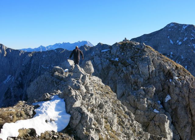 Ljubeljska baba   27.12.2015 - foto