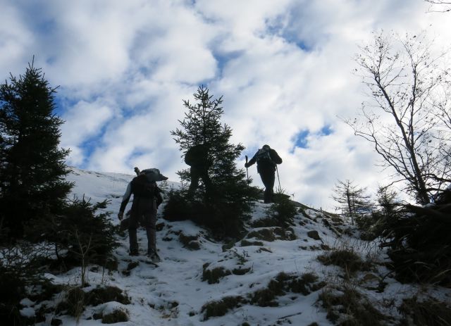 Z Drage  čez Preval na Roblek ,  20.01.2016 - foto