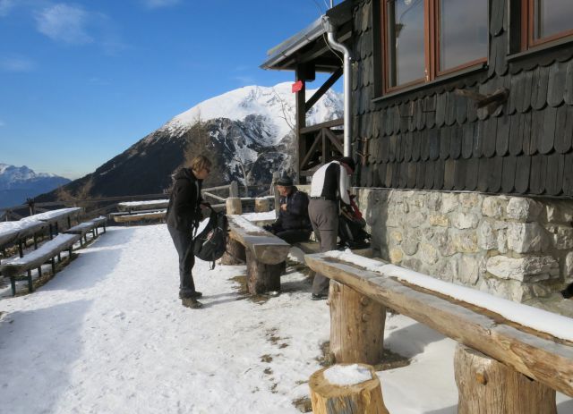 Z Drage  čez Preval na Roblek ,  20.01.2016 - foto