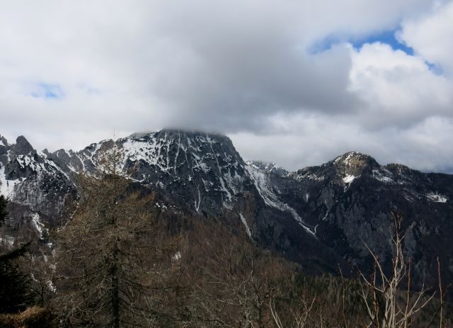 Povna peč,  10.04.2016 - foto