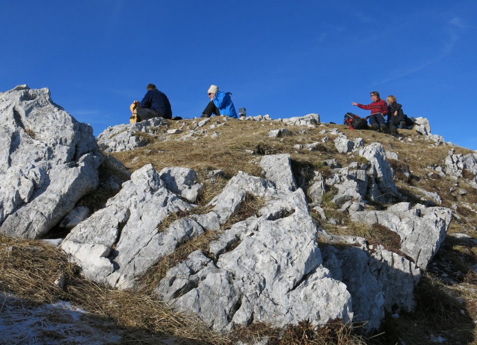 Debela peč - čez Klek,  04.12.2016 - foto povečava