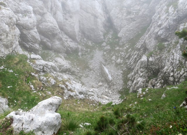 Čez Dolge stene  01.07. 2018 - foto