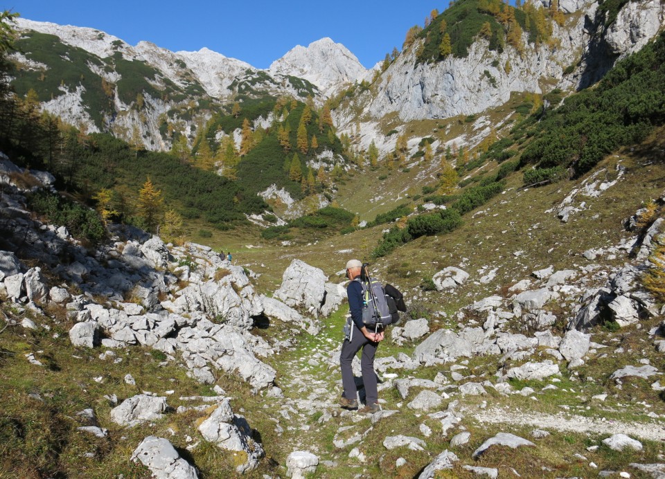 Krstenica + Ogradi malo drugače  13.10.2018 - foto povečava