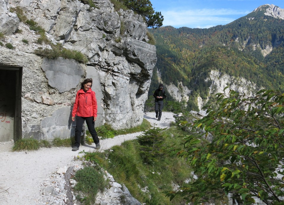 Bornovi tuneli - Prevala  08.10.2019 - foto povečava