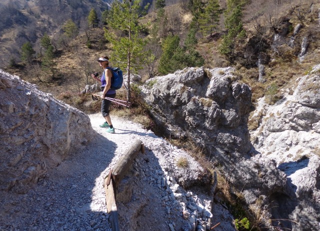 Kamniški vrhu- mal okrog   20.03.2020 - foto