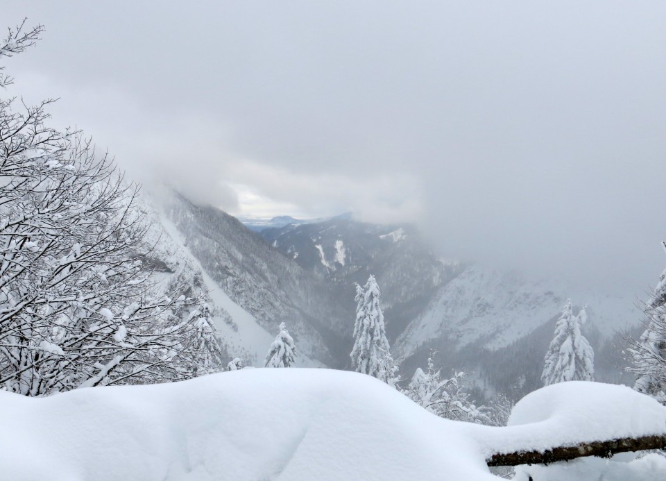 Stari ljubelj + mi4je  01.01.2021 - foto povečava