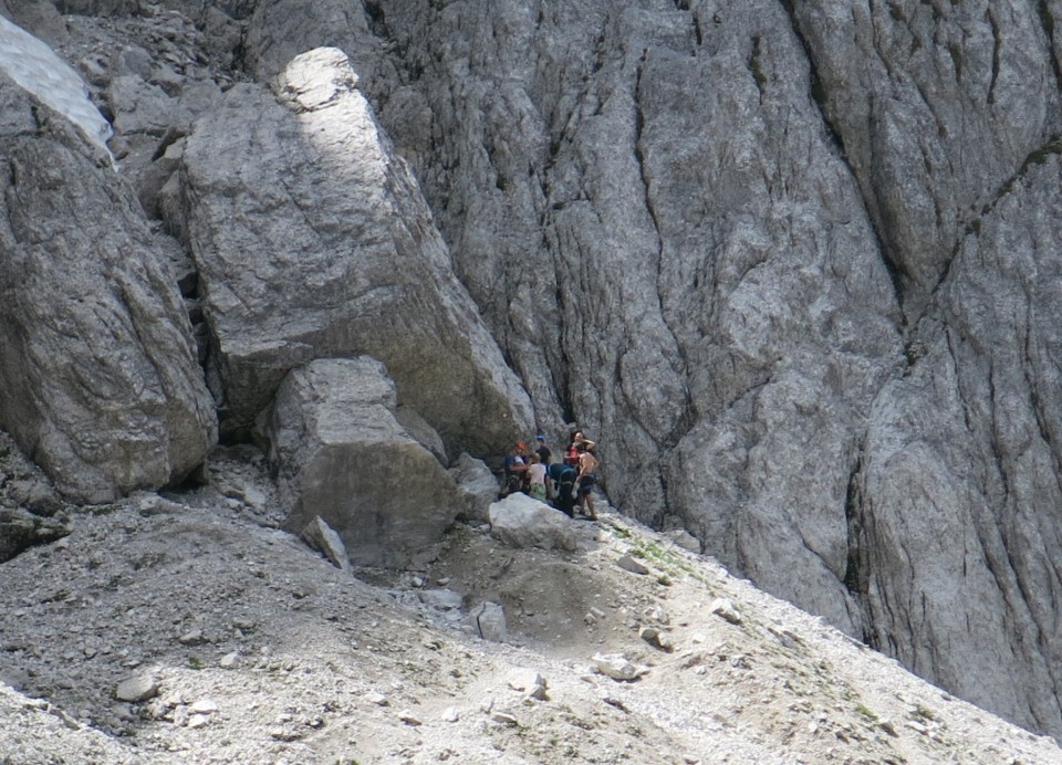 Vršič - sleme - krožna  30.06.2022 - foto povečava