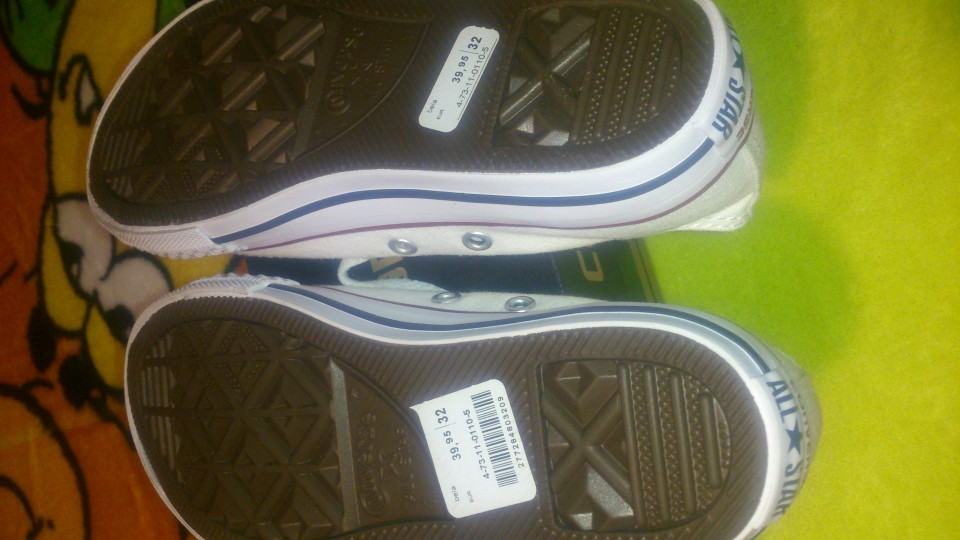 Novi converse all star, 32 = 20 evrov s ptt - foto povečava