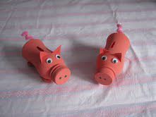 Pujska, ki čakata na EURO kovance