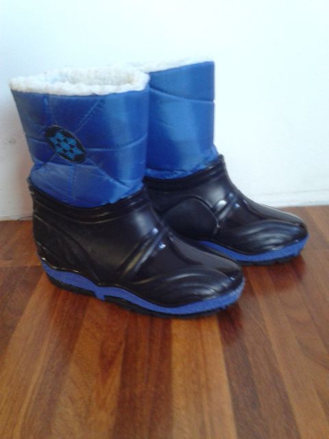 Dežni škornji - 6€