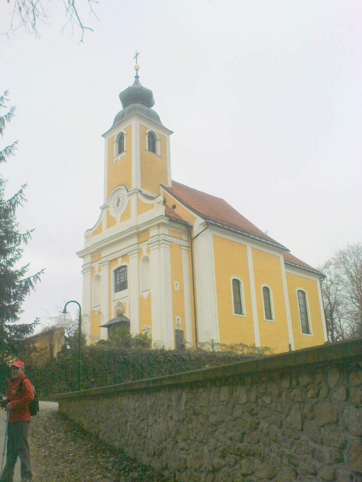 Marijina cerkev iz 14.stol.
