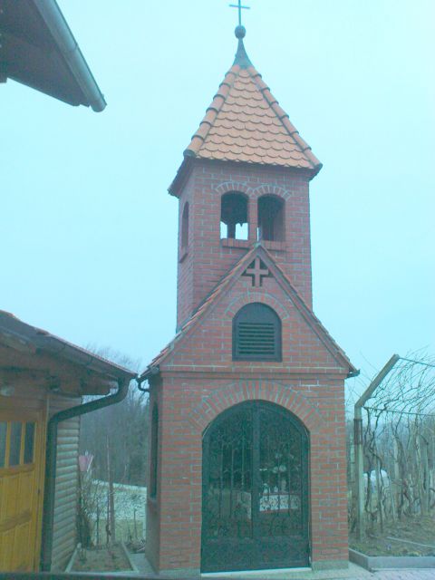 Lepa kapelica v Belavšku