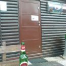 tu pa zaprto,dobro,gremo naprej