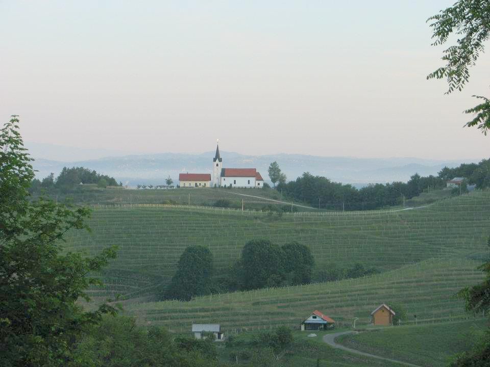 sv.Ana niže Borla